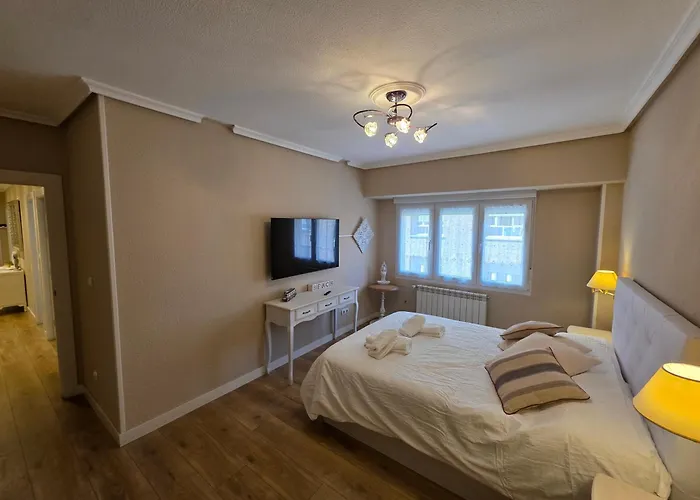 Astur Playa Ii - Centrally Located And Ideal For 4 People - Vut-6413-as