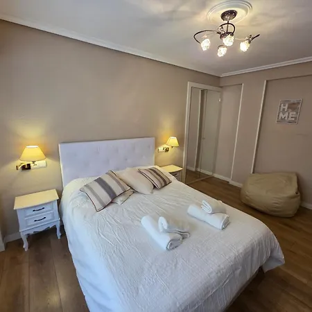 Astur Playa Ii - Centrally Located And Ideal For 4 People - Vut-6413-as * Хихон