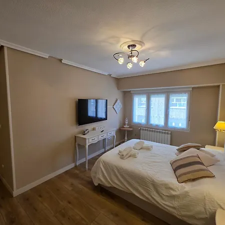 Astur Playa Ii - Centrally Located And Ideal For 4 People - Vut-6413-as